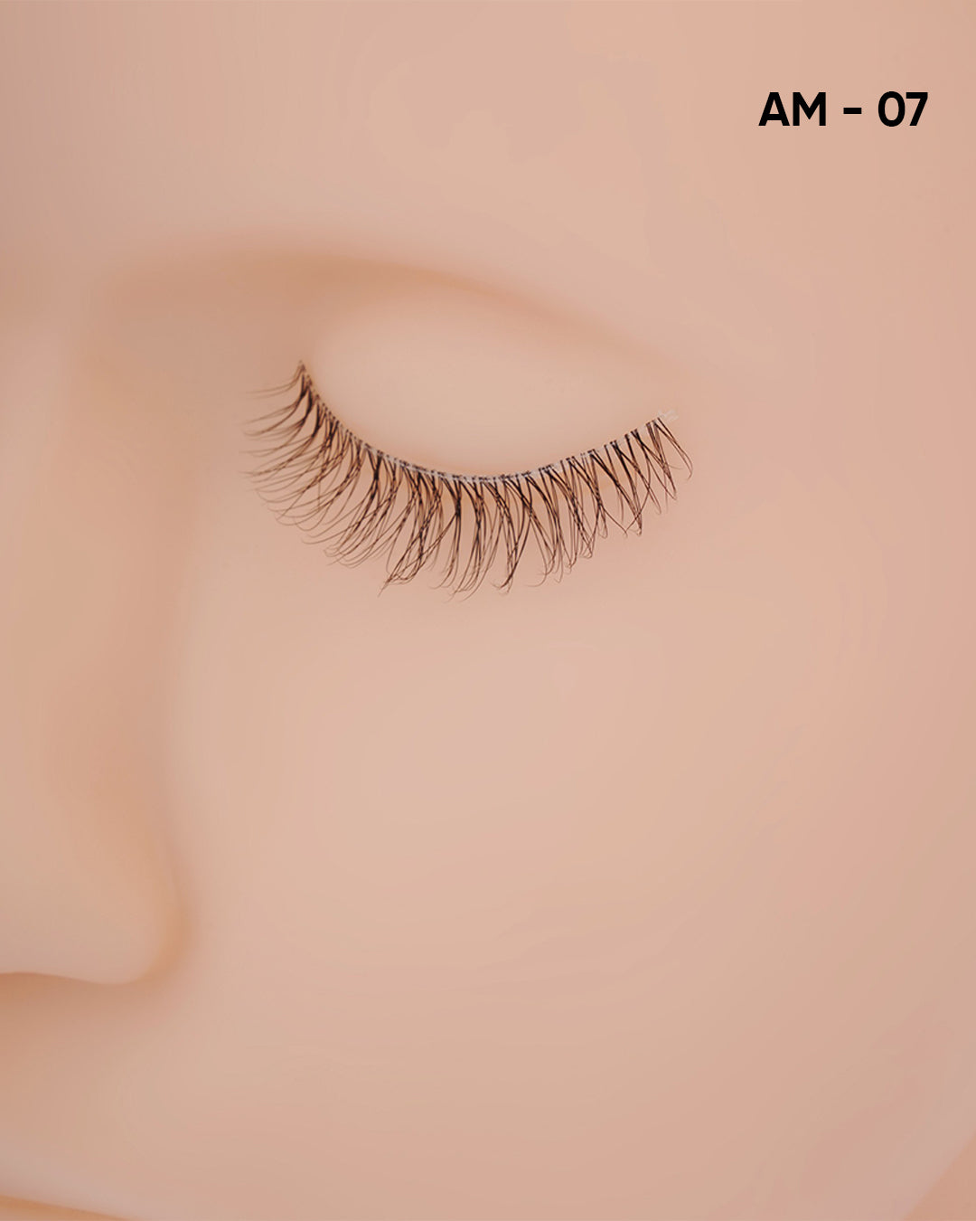 NaturalLook Eyelashes AM-07