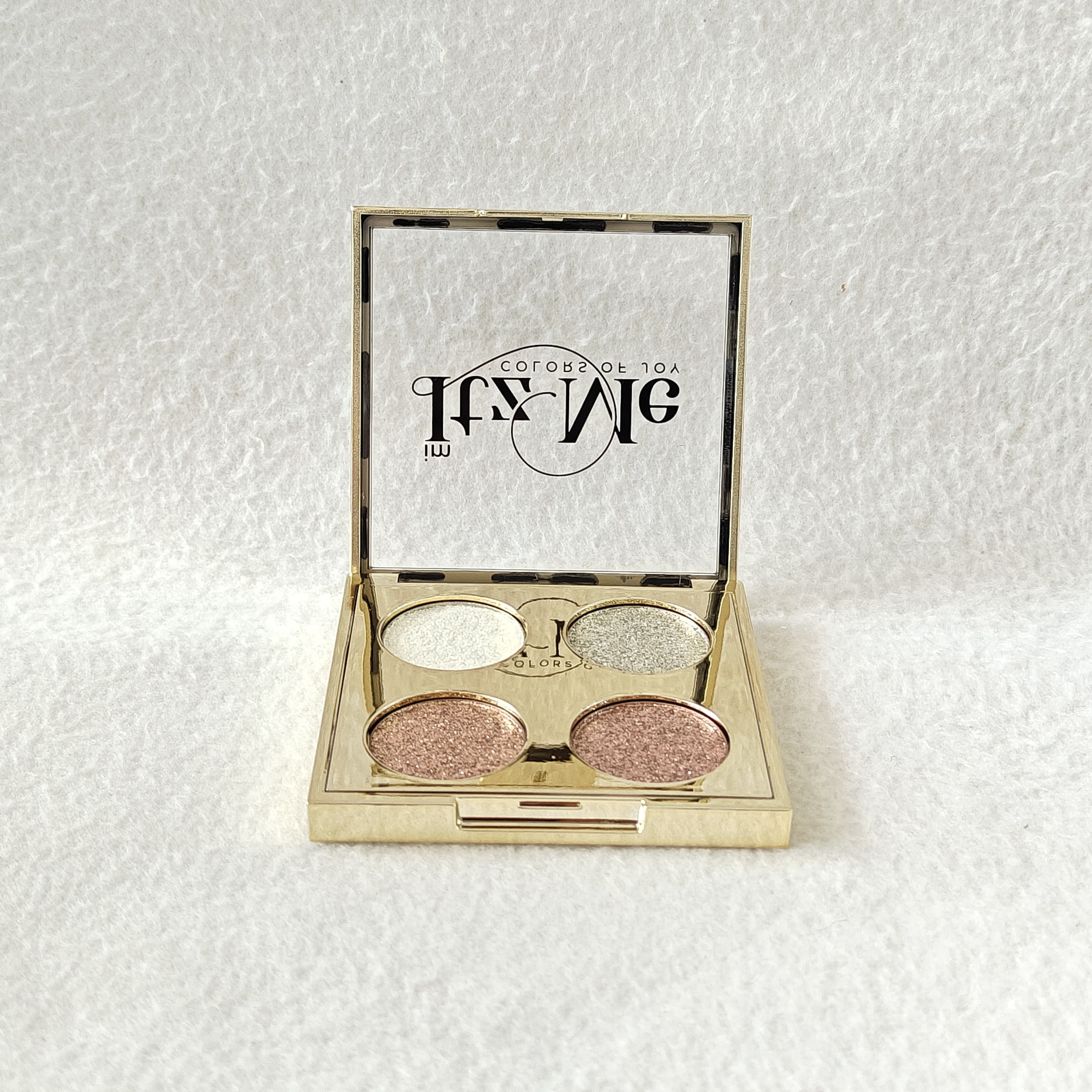 Itz Me Shimmer Palette – Colors of Joy (Shade 01)