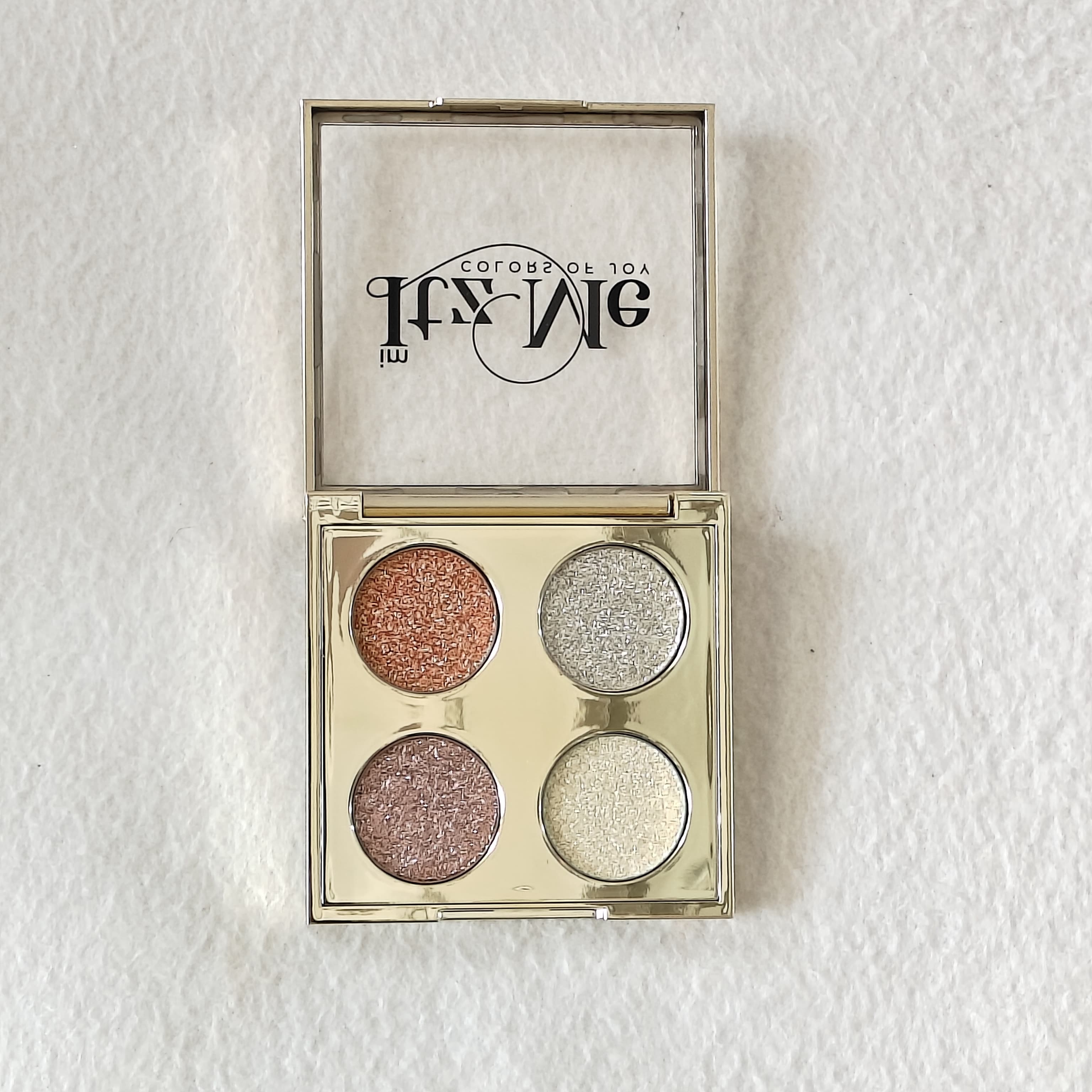 Glitter eyeshadow palette swatches from Itz Me Shade 02 – coral, silver, champagne, rose gold